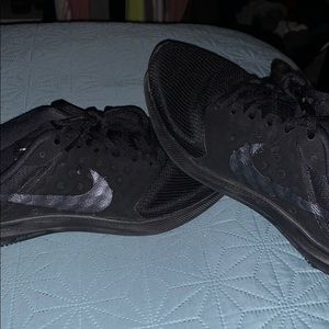 Nike downshifter 7 running shoes